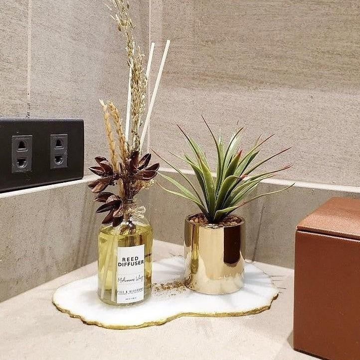 Figs & Blossoms Reed Diffuser With Flowers 100ml